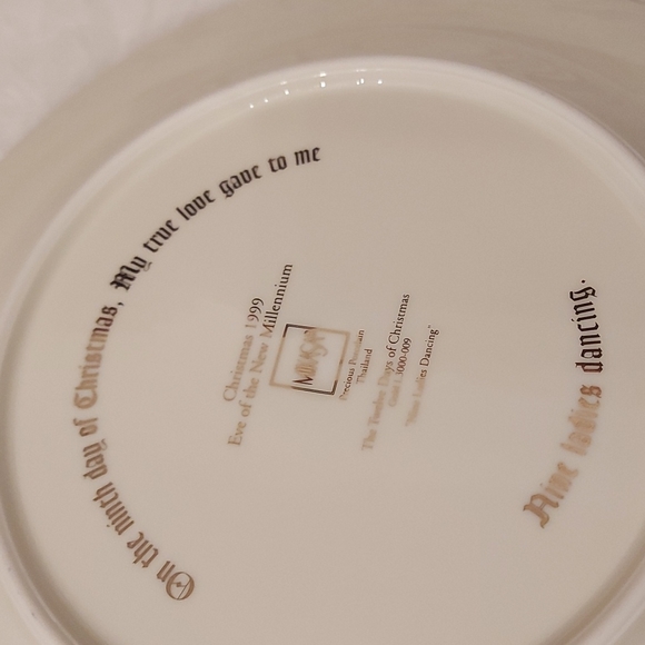Mikasa Dessert Plate, Christmas 1999 Eve of the Millennium "Nine Ladies Dancing" - Picture 3 of 5